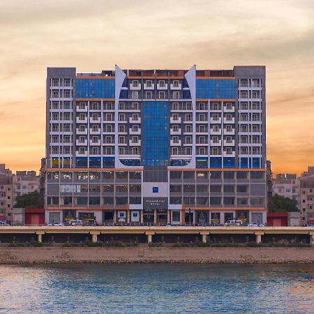 Diamond Azur Sohag Hotel Bagian luar foto